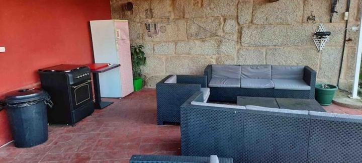 Alojamiento Entero Con Piscina Y Jardin. Ourense Exterior photo