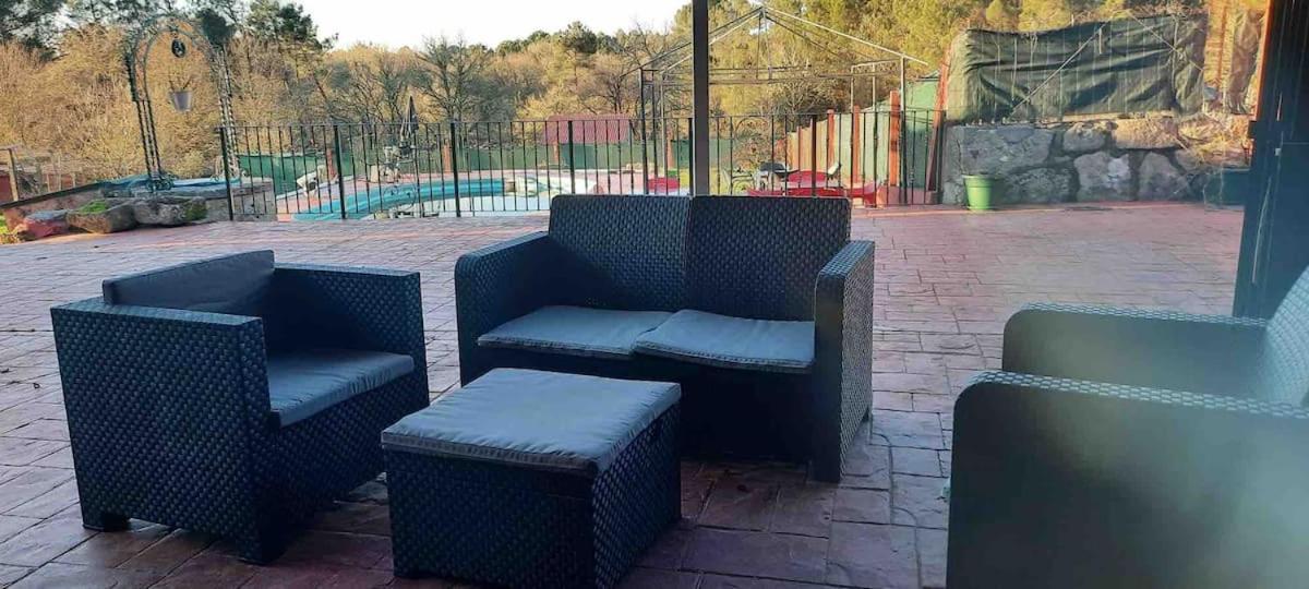 Alojamiento Entero Con Piscina Y Jardin. Ourense Exterior photo