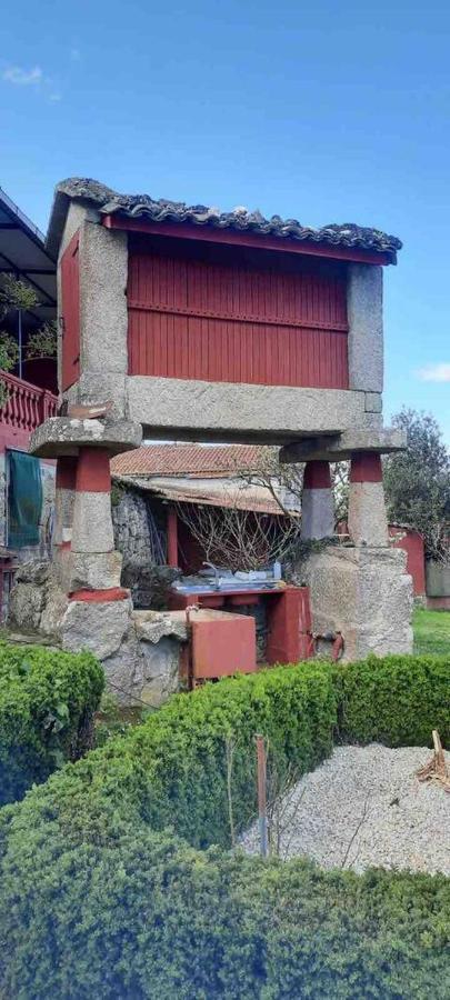 Alojamiento Entero Con Piscina Y Jardin. Ourense Exterior photo